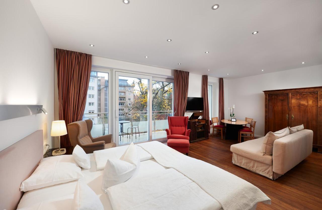 35Qm Deluxe Apartment Suites Im Stil Design Hotel Vosteen Naehe Der Kaiserburg Núremberg Exterior foto